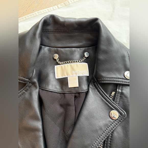 Michael kors authentic leather jacket size XXS - Picture 2 of 5